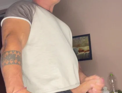 Mr Guru Standing Wank Before I Go Out