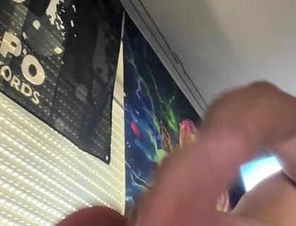 Extrem Big Anal Plug in Jung Boy