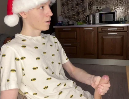 Naughty Solo Session Floods Twink Abs with Cum