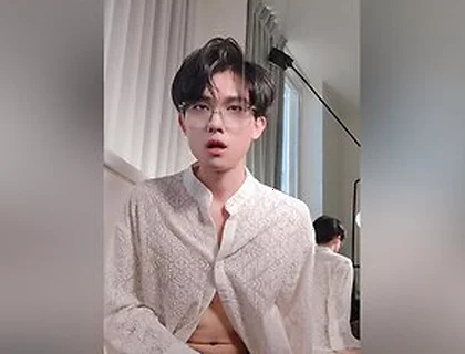 Sexy Twink In Suit Swing His Cock And Cum All Over Your Face And Tongue For Money