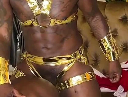 Two Versatile Fuck Their Pussy Roughly Part 1