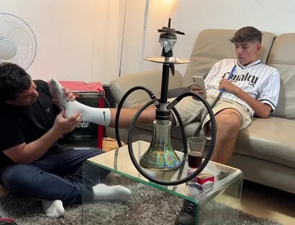 Master pablo feet socks serving