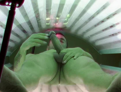 Czech Gay Solarium 10 Hung Twink’s Hot Finish Caught on Camera