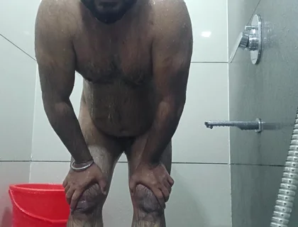 Hot Daady Nude Bathing Show