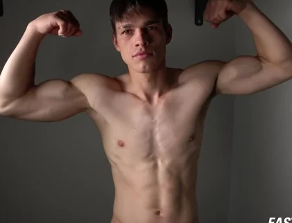 Handsome Solo Muscle Boy Flex Abs With Daniel Donovan