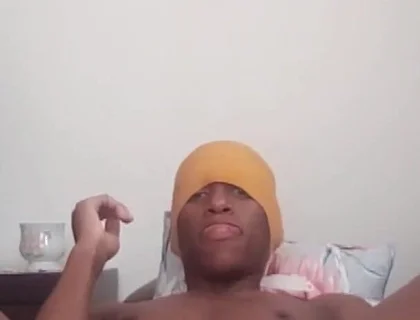 Rubbing My Cock and Showing My Feet.