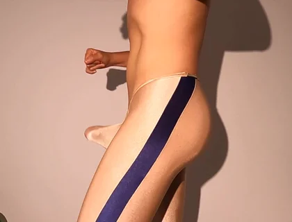 I Love These Leggings That Fit the Shape of My Cock.