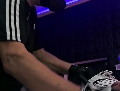 Playing Puppies Pleasure on the Rack Bondage,handjob,sneakers,smelly Shoes and the Yellow Ballon Part 2