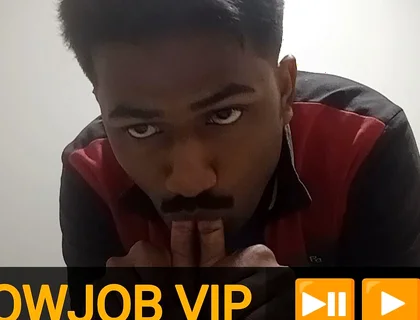 Desi Finger Suck