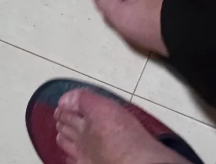 Kiss My Feet