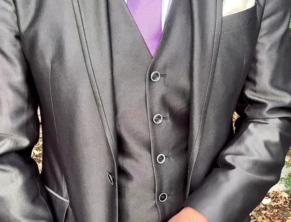 Public Outdoor Masturbation in a Shiny Suit