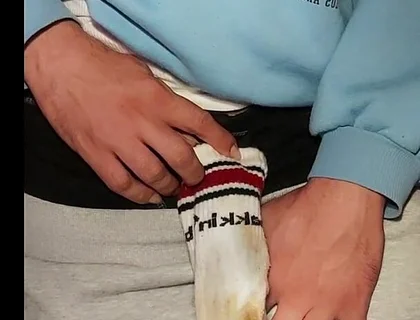 Dj Bro Is Addicted to Dirty Socks