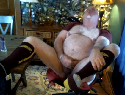 Jerking on Cam