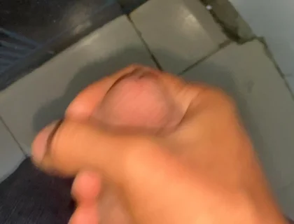 I Had to Jerk Cause I Feel Horny at Work