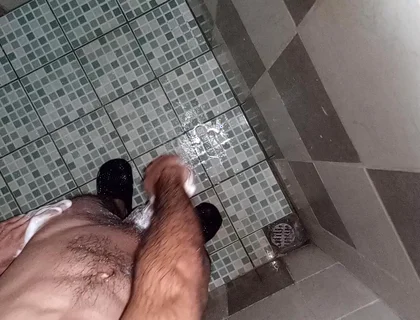 Boy Masturbates and Wipes All the Body Hair on His Parts and Buttocks