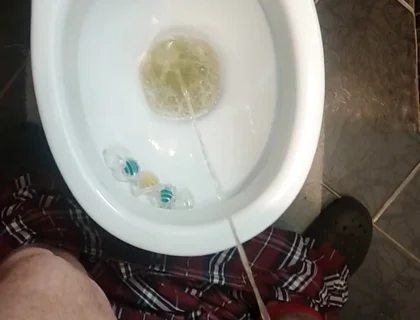 Uncut Cock Morning Pissing in Toilet