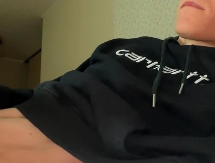 Hand Thrusts Make Horny Twink Lose Control Fast