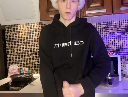 Imagining Stepbrother Seduction Causes Twink Massive Squirt