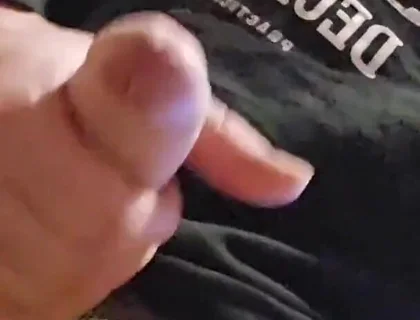 Waiting for My Morning Coffee Turned Into Horny Masturbation with a Cumshot on the Floor