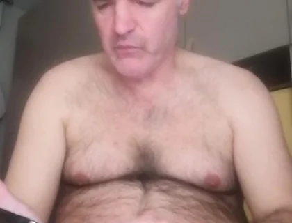 A Long, Hearty Cumshot for My Obedient Slave!