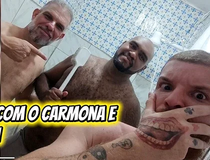 Bath Time with P Aii and Filhoo