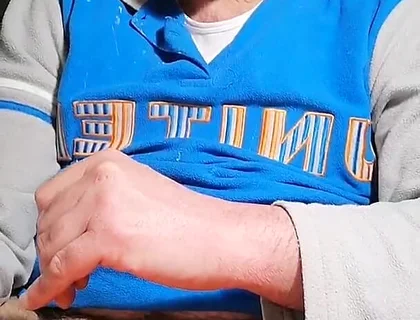 Handjob, Finger in Ass, Feet and Piss!