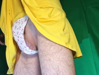 Flowery Seamless Thong with Yellow Skirt