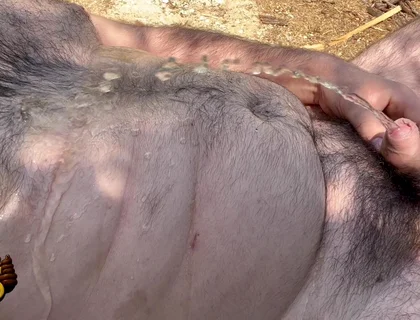 Bouncer Sun Big Piss