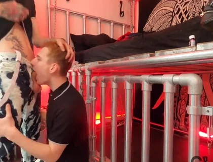 Skinhead boys boots and cock sucking face cum