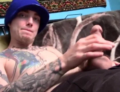 Tatted Thug Blinx Loves A Good Stroke And Big Cum Load
