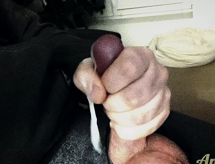 Jerking off and Orgasm Late at Night in Front of the Computer.