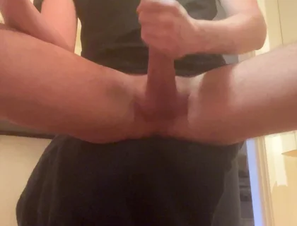 Caught on Cam My Flatmate Jerking off on Porn on His Comp, and Cumming