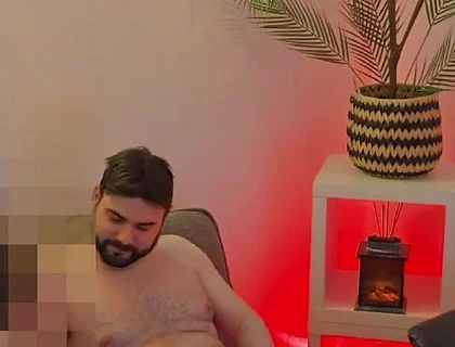 Part 1 -straight Married Broker Fucks, Sucks and Get's His Big Cock Sucked and His Asshole Rimmed in a Threesome