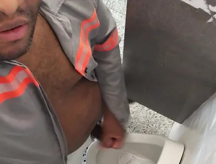 Toilet Masturbating