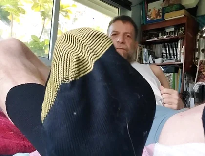 Stepdad Shows in Goldtoe Socks