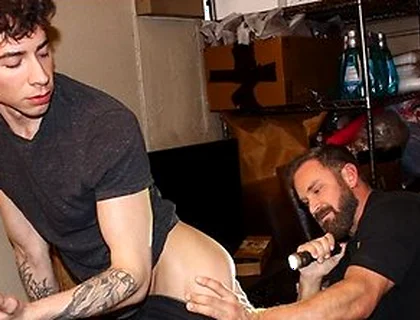 Loss Prevention Officer Messes Around With The Wrong Shoplifter With Vincent O’reilly