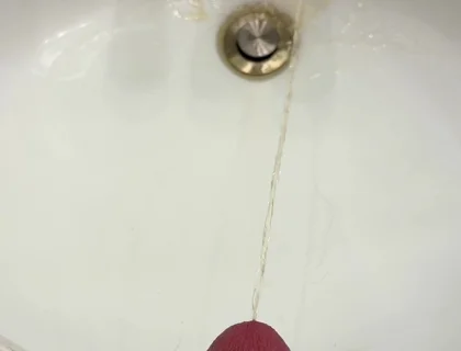 Sink Piss in Slow Motion