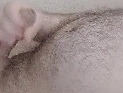 Short Masturbation and Cumshot