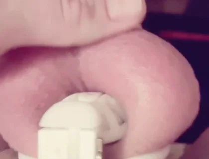 Cum in Chastitty