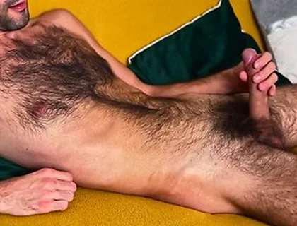 Fit Guy Jerk For Massive Cum On Hairy Abs