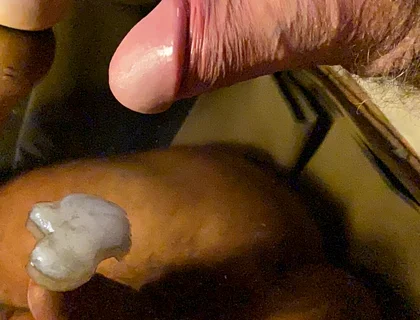 Mirror, Masturbation and Explosion of Pleasure