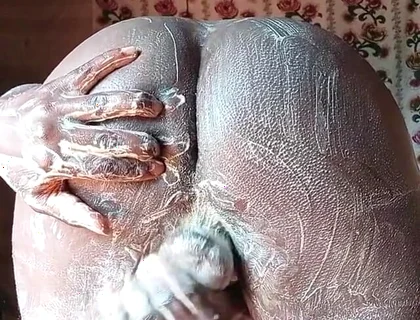 Sweet Sensual Masturbation and Cumshot