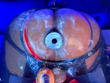 Intense Verbal Fuck - Greedy Hole Vs Butt Machine