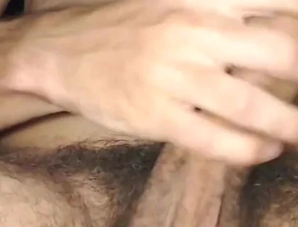 Gay 6 Minutes Masturbation with Lamb