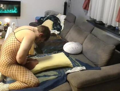 Fishnet Alex Creampies and Felches His Rubber Ass