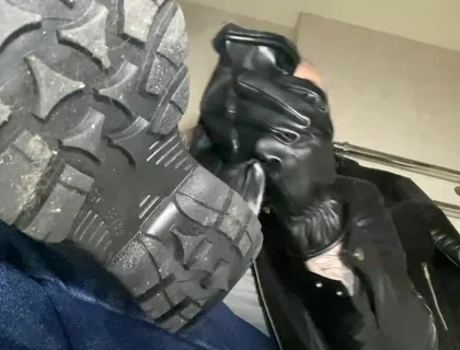 Leather Boss Smokes