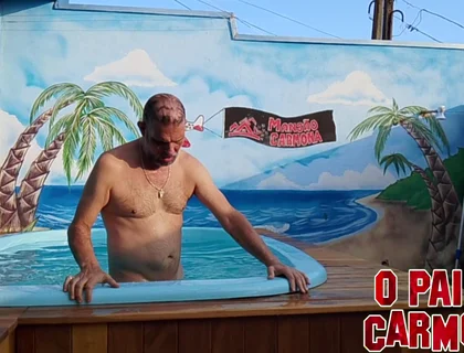 Aidocarmona Enjoying a Pool Wanting to Fuck an Ass