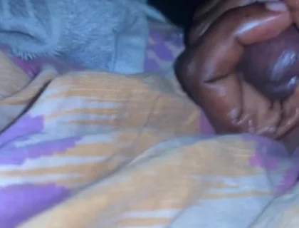 Jerking off Squeezing My BBC