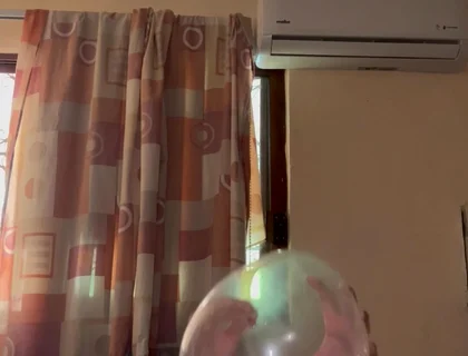 Fucking a Condom and Rich Cumshot