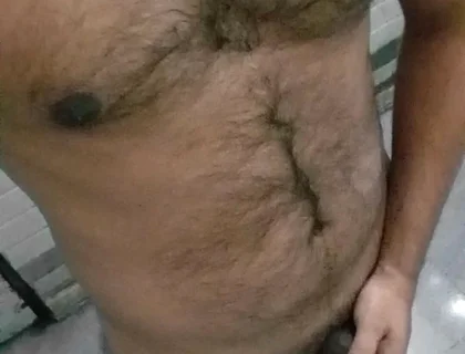 Seeing Friend's Wife's Pussy, I Masturbated in the Bathroom